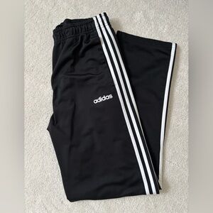 Adidas Men’s Pants, size Medium